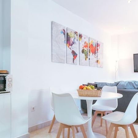 Apartamento Con Encanto En Patio Sevillano Bagian luar foto